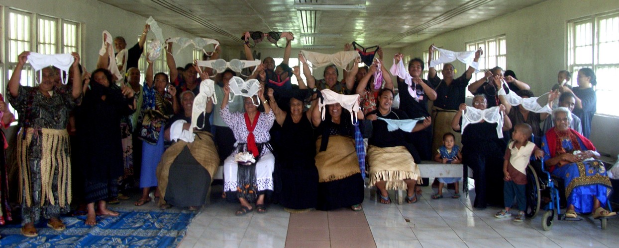 A bra distribution day - Tonga 2008